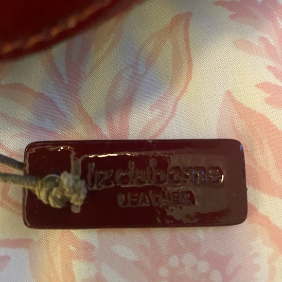 Gorgeous Liz Claiborne Leather Satchel - Picture 5 of 6
